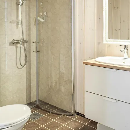 Hébergement de vacances 4 Bedroom Stunning In Sjusjoen